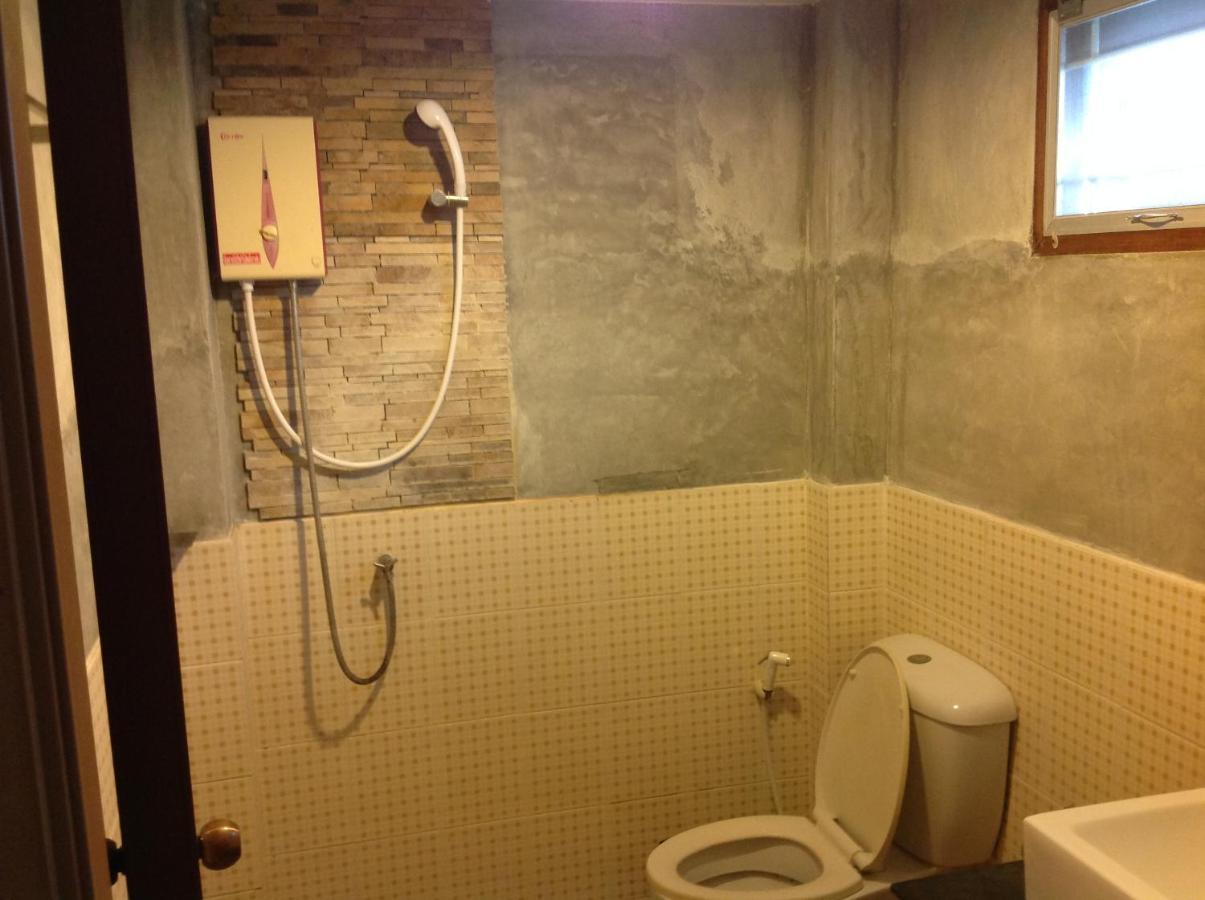 Waikiki Beach Garden Resort Ban Nua Екстер'єр фото
