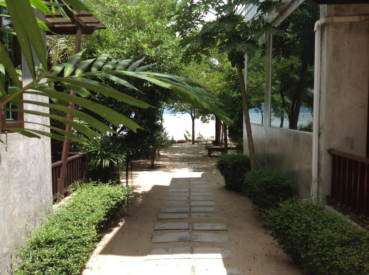 Waikiki Beach Garden Resort Ban Nua Екстер'єр фото
