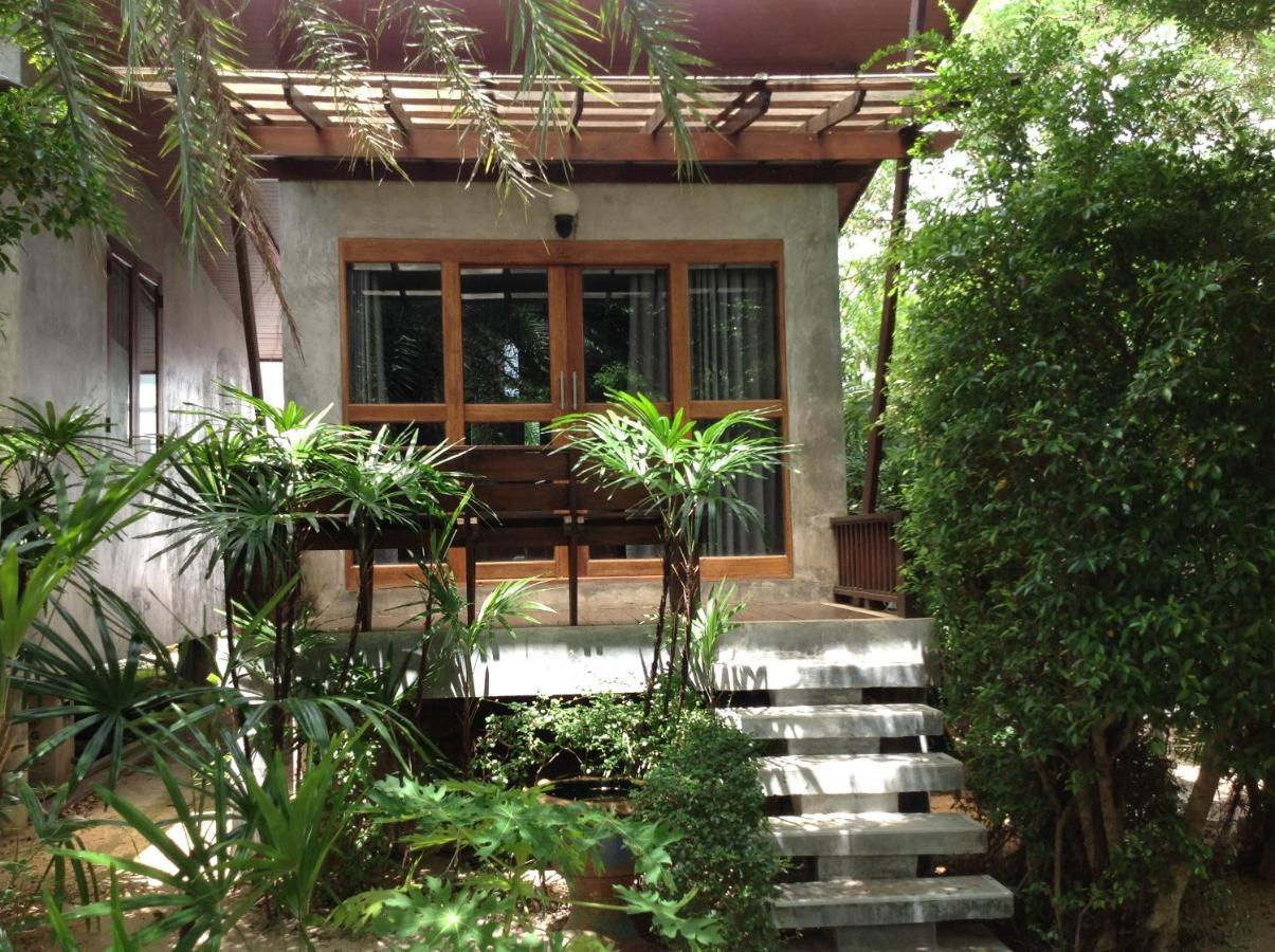 Waikiki Beach Garden Resort Ban Nua Екстер'єр фото